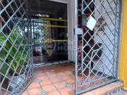 Casa térrea à venda no bairro Vila Gumercindo de 2...