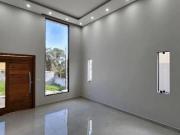 Casa térrea à venda no condomínio Villa Rica
