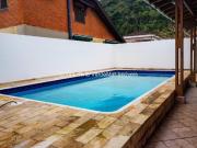 Casa térrea à venda no Jardim Albamar em Guarujá