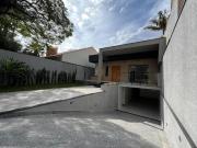 Casa Térrea à Venda no Jardim Floresta – 3 Suítes,...