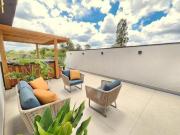 Casa térrea alto padrão com 4 suítes, 400m2, Condomínio...