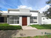 CASA TÉRREA BELVEDERE I COM 3 SUITES, DE ESQUINA