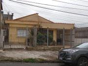 Casa Térrea com 03 dormitórios 01 suíte Jd. São...