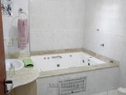 Casa térrea com 03 dormitórios e 02 vagas Casa térrea com 03 dormitórios e 02 vagas