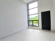 Casa térrea com 04 suítes á venda em Condomínio em...