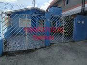 Casa terreá com 1 quarto, sala de estar, sala de jantar,...