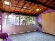 Casa térrea com 2 dormitórios à venda, 120 m² por R$...