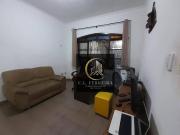 Casa térrea com 2 dormitórios e edícula à venda, 150 m²...