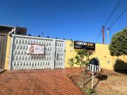 Casa Térrea com 2 Quartos para Alugar por R$ 1.800/mês