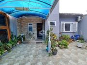 Casa térrea com 3 dormitórios, 2 banheiros, 2 vagas...