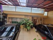 Casa térrea com 3 dormitórios à venda, 155 m² por R$...