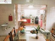 Casa Térrea com 3 dormitórios à venda, 250 m² por R$...