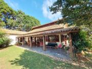 Casa térrea com 3 dormitórios à venda, 535 m² por R$...