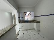 Casa térrea com 3 dormitórios para locação por R$ 3.000,...