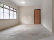 Casa térrea com 3 quartos à venda em Jardim Colombo SP