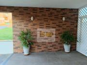 Casa térrea com 3 suítes à venda, 170 m² por R$...