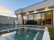 CASA TERREA COM 3 SUITES E PISCINA NO CONDOMÍNIO CAMPO...