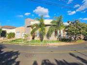 Casa térrea com 3 suítes para locação residencial alta...