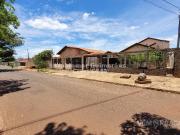 Casa Térrea com 4 Quartos para Alugar por R$ 3.500/mês