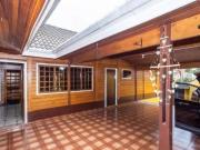 Casa Térrea com 4 Suítes à venda, 553m² por R$ 1.600.000...