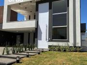 CASA TÉRREA COM 4 SÚITES NO CONDOMÍNIO PORTAL DO SOL GREEN