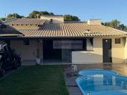 Casa térrea com piscina à venda no bairro Boa Esperança...