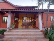 CASA TÉRREA COM PISCINA A VENDA NO CONDOMÍNIO CHÁCARA...