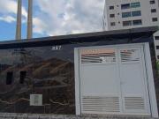 Casa térrea com PISCINA e CHURRASQUEIRA á venda em MONGAGUÁ