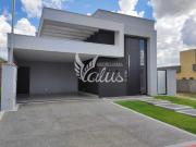 Casa Térrea de 145 m², 3 suítes, piscina, ar...