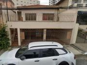 Casa térrea de 198m², 3 dormitórios, 2 vagas na Vila Guarani