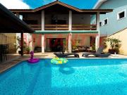 Casa terrea de 338m² com 4 quartos