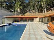 Casa terrea de 350m² com 4 quartos