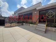 Casa terrea de 376m² com 6 quartos