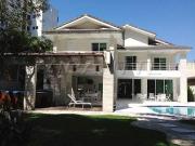 Casa terrea de 650m² com 6 quartos