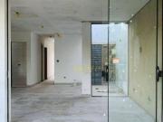 Casa Térrea de Condomínio com 2 quartos, todos suítes à...