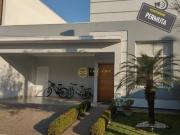 Casa Térrea de Condomínio com 3 quartos, todos suítes à...