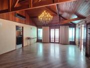 Casa Térrea dos Sonhos no Ibiti do Paço: Madeira e...