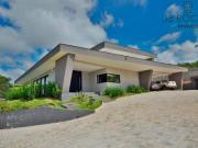 Casa Térrea e moderna no Condomínio Solar da Serra com...