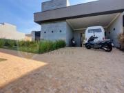 Casa Térrea em condomínio fechado, 3 Quartos Suítes,...