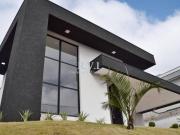 Casa térrea em Condomínio Fechado: 3 Suítes, 2 Salas, 4...