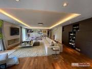 Casa térrea! Esquina, próx. portaria!