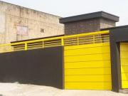 CASA TERREA GARAVELO Casa de Rua com 3 Quarto s por R$...