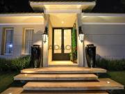 CASA TERREA JARDINS MILÃO Casa em Condomínio com 5...