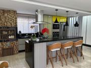 Casa térrea mobiliada com 262,39m² 4 quartos, à venda,...