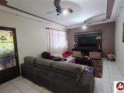 Casa térrea na rua 2 dormitórios/suite, cozinha planejada