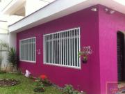 Casa térrea na Vila Ipojuca com jardim e quintal