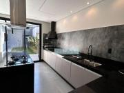 Casa térrea no Condomínio Terras da Estância