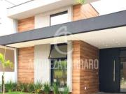 Casa Térrea no Condomínio Terras de São Francisco *3 SUÍTES