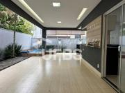 Casa térrea no Jardins Valência