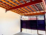 Casa térrea no Parque das Palmeiras com suíte e planejados